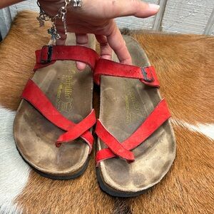 Papillo women size 9 red sandals